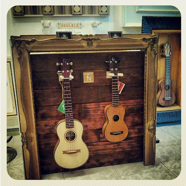 UkuleleRoma01